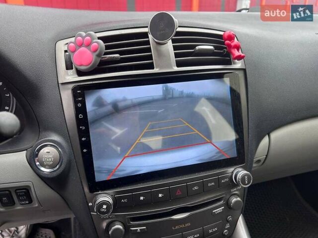 Сірий Лексус ІС, об'ємом двигуна 2.5 л та пробігом 203 тис. км за 9990 $, фото 24 на Automoto.ua