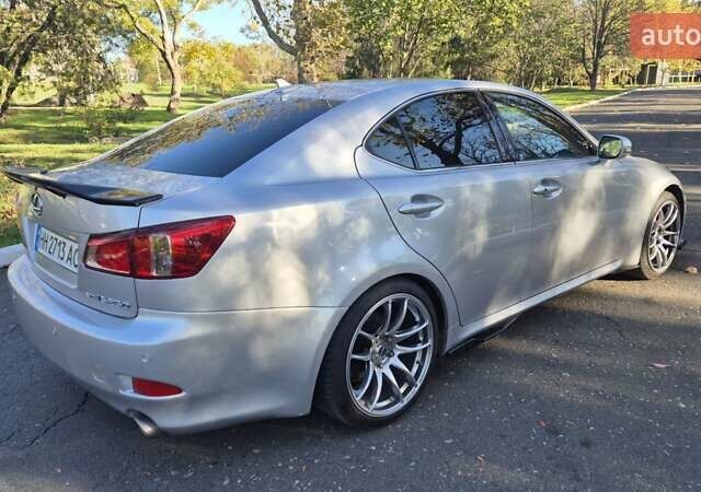 Серый Лексус ИС, объемом двигателя 2.5 л и пробегом 245 тыс. км за 12600 $, фото 10 на Automoto.ua