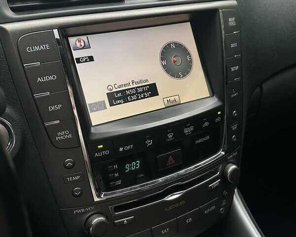 Сірий Лексус ІС, об'ємом двигуна 2.5 л та пробігом 150 тис. км за 11100 $, фото 21 на Automoto.ua