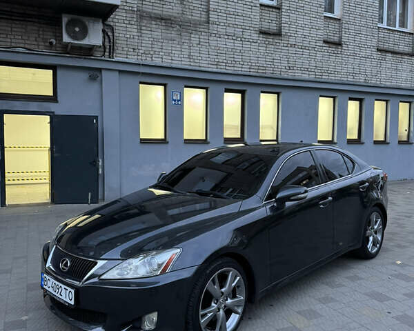 Лексус ІС 2010 у Львові на Automoto.ua Сірий Лексус ІС, об'ємом двигуна 2.5 л та пробігом 310 тис. км за 12500 $, фото 7 на Automoto.ua