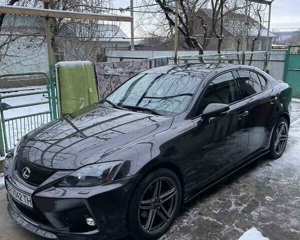 Серый Лексус ИС, объемом двигателя 2.5 л и пробегом 270 тыс. км за 11500 $, фото 1 на Automoto.ua