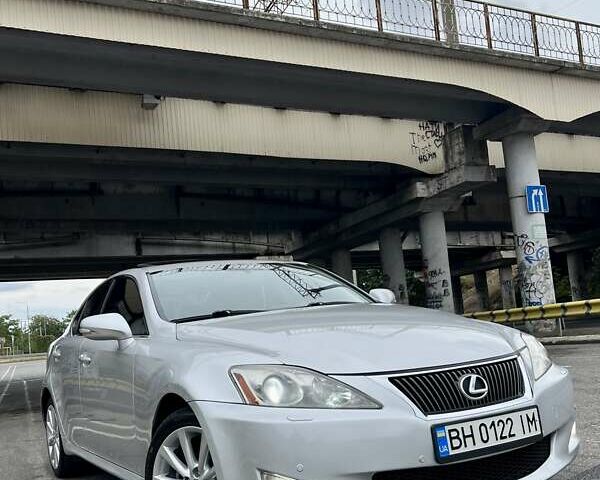 Сірий Лексус ІС, об'ємом двигуна 2.5 л та пробігом 146 тис. км за 10900 $, фото 2 на Automoto.ua