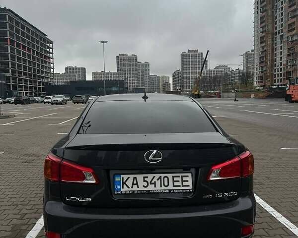 Сірий Лексус ІС, об'ємом двигуна 2.5 л та пробігом 150 тис. км за 11100 $, фото 10 на Automoto.ua