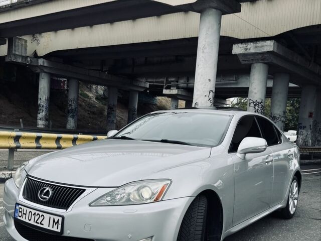 Сірий Лексус ІС, об'ємом двигуна 2.5 л та пробігом 146 тис. км за 10900 $, фото 1 на Automoto.ua