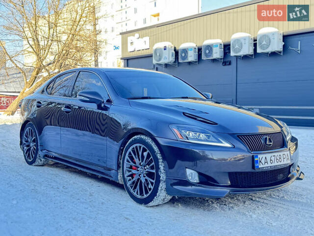 Серый Лексус ИС, объемом двигателя 2.5 л и пробегом 264 тыс. км за 10900 $, фото 2 на Automoto.ua