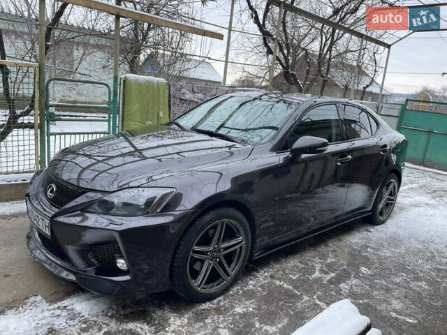 Сірий Лексус ІС, об'ємом двигуна 2.5 л та пробігом 270 тис. км за 11500 $, фото 8 на Automoto.ua