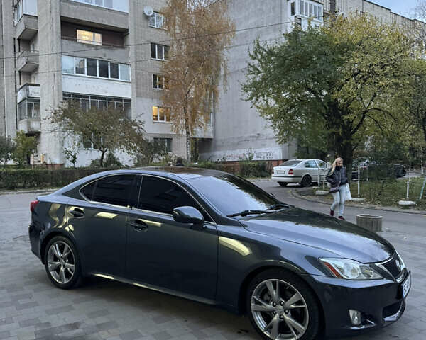 Лексус ІС 2010 у Львові на Automoto.ua Сірий Лексус ІС, об'ємом двигуна 2.5 л та пробігом 310 тис. км за 12500 $, фото 1 на Automoto.ua