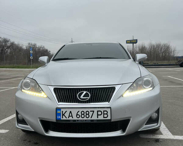 Сірий Лексус ІС, об'ємом двигуна 2.5 л та пробігом 192 тис. км за 11999 $, фото 1 на Automoto.ua