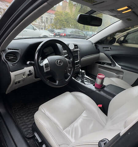 Лексус ИС 2011 в Киеве на Automoto.ua Серый Лексус ИС, объемом двигателя 2.5 л и пробегом 214 тыс. км за 11000 $, фото 11 на Automoto.ua