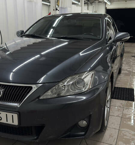 Лексус ИС 2011 в Киеве на Automoto.ua Серый Лексус ИС, объемом двигателя 2.5 л и пробегом 214 тыс. км за 11000 $, фото 12 на Automoto.ua