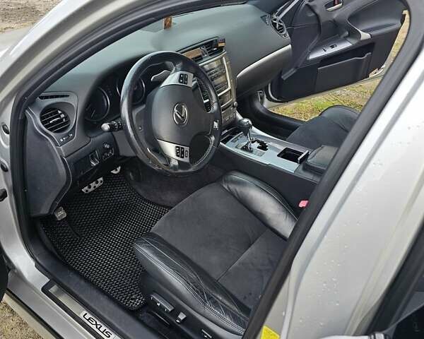 Лексус ИС 2011 в Камень-Каширский на Automoto.ua Серый Лексус ИС, объемом двигателя 2.5 л и пробегом 160 тыс. км за 13499 $, фото 3 на Automoto.ua