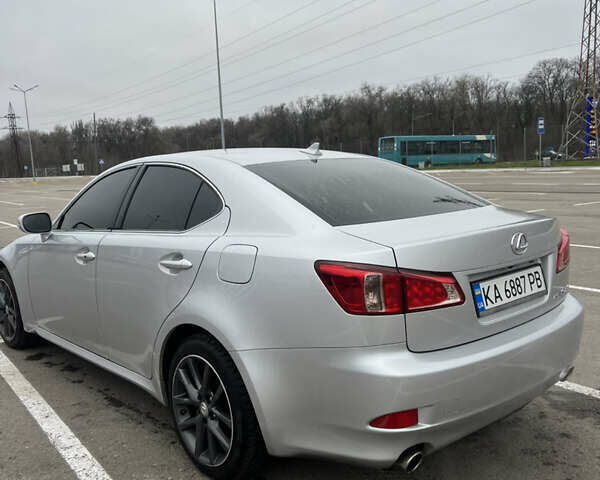 Сірий Лексус ІС, об'ємом двигуна 2.5 л та пробігом 192 тис. км за 11999 $, фото 5 на Automoto.ua