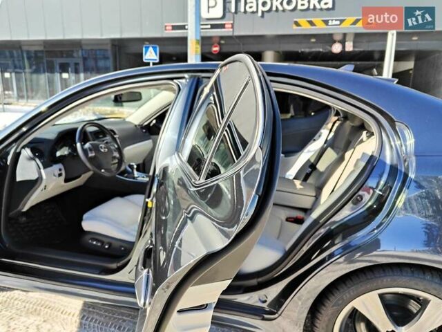 Серый Лексус ИС, объемом двигателя 2.5 л и пробегом 216 тыс. км за 9990 $, фото 6 на Automoto.ua