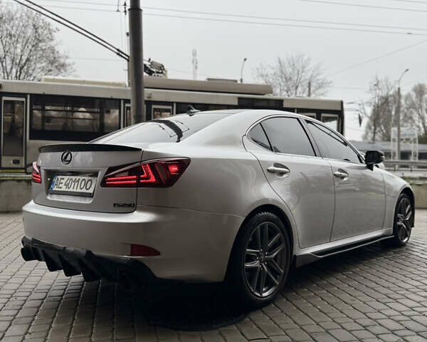 Серый Лексус ИС, объемом двигателя 2.5 л и пробегом 198 тыс. км за 11500 $, фото 7 на Automoto.ua