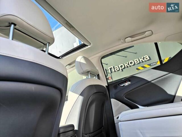 Серый Лексус ИС, объемом двигателя 2.5 л и пробегом 216 тыс. км за 9990 $, фото 46 на Automoto.ua