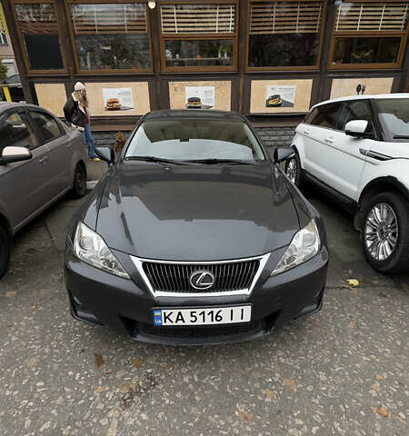 Лексус ИС 2011 в Киеве на Automoto.ua Серый Лексус ИС, объемом двигателя 2.5 л и пробегом 214 тыс. км за 11000 $, фото 2 на Automoto.ua