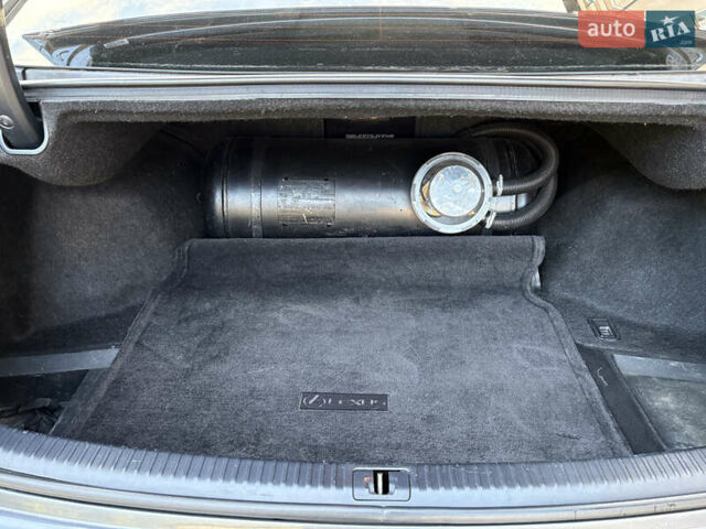 Серый Лексус ИС, объемом двигателя 2.5 л и пробегом 177 тыс. км за 12000 $, фото 20 на Automoto.ua