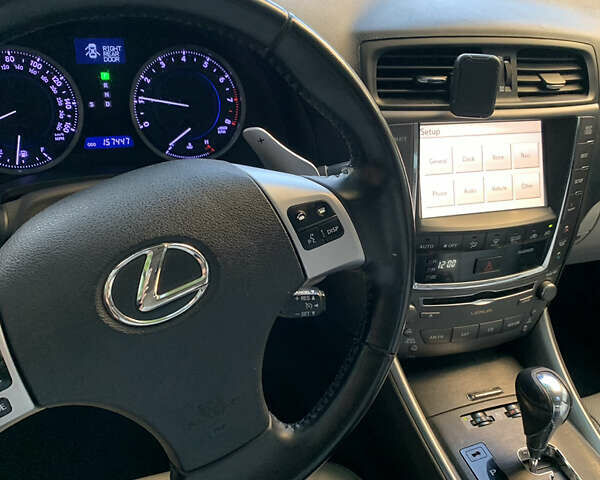 Лексус ІС 2012 у Одесі на Automoto.ua Сірий Лексус ІС, об'ємом двигуна 2.5 л та пробігом 235 тис. км за 11800 $, фото 11 на Automoto.ua