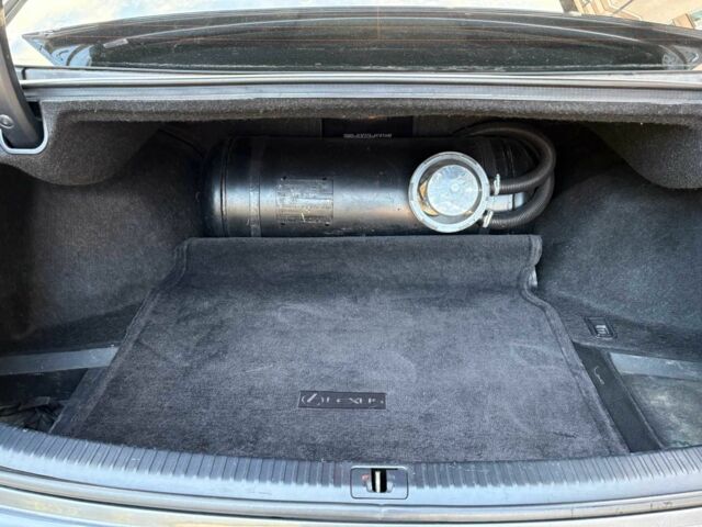 Серый Лексус ИС, объемом двигателя 2.5 л и пробегом 177 тыс. км за 13000 $, фото 21 на Automoto.ua