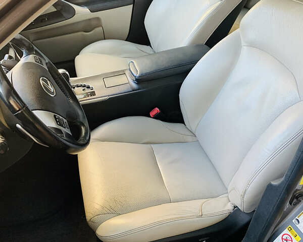 Лексус ІС 2012 у Одесі на Automoto.ua Сірий Лексус ІС, об'ємом двигуна 2.5 л та пробігом 235 тис. км за 11800 $, фото 13 на Automoto.ua