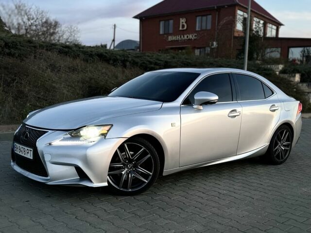 Сірий Лексус ІС, об'ємом двигуна 2.5 л та пробігом 225 тис. км за 15700 $, фото 1 на Automoto.ua