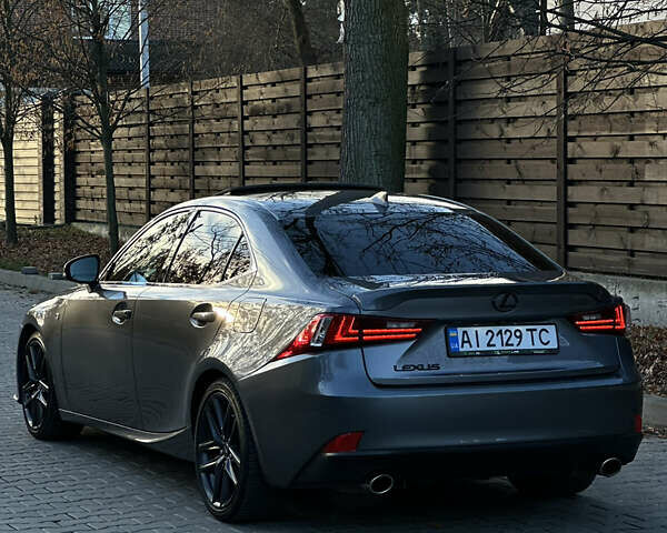 Серый Лексус ИС, объемом двигателя 2.5 л и пробегом 190 тыс. км за 15500 $, фото 17 на Automoto.ua