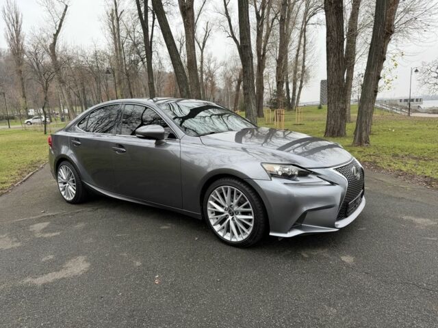 Сірий Лексус ІС, об'ємом двигуна 2.5 л та пробігом 218 тис. км за 14200 $, фото 2 на Automoto.ua