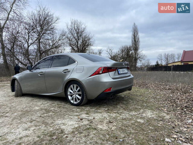 Сірий Лексус ІС, об'ємом двигуна 2.5 л та пробігом 77 тис. км за 17300 $, фото 3 на Automoto.ua