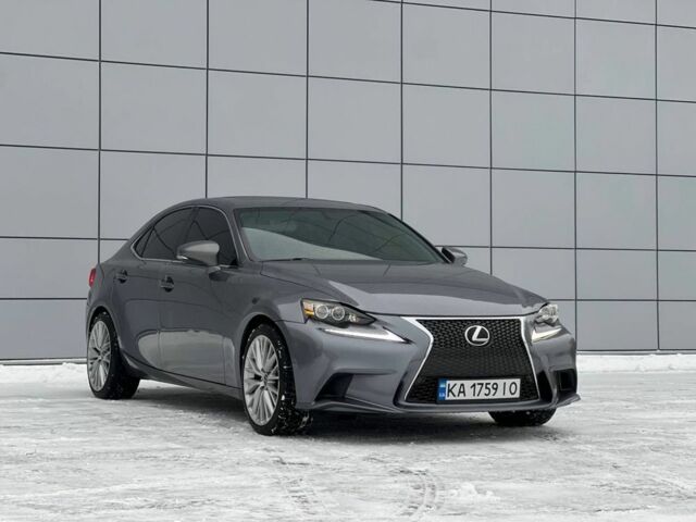 Сірий Лексус ІС, об'ємом двигуна 2.5 л та пробігом 210 тис. км за 15800 $, фото 1 на Automoto.ua