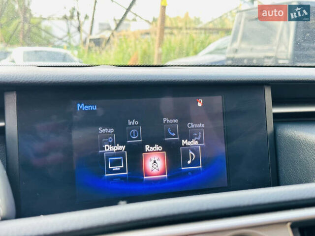 Серый Лексус ИС, объемом двигателя 2.5 л и пробегом 182 тыс. км за 15900 $, фото 30 на Automoto.ua