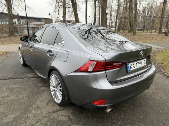 Сірий Лексус ІС, об'ємом двигуна 2.5 л та пробігом 218 тис. км за 14200 $, фото 8 на Automoto.ua