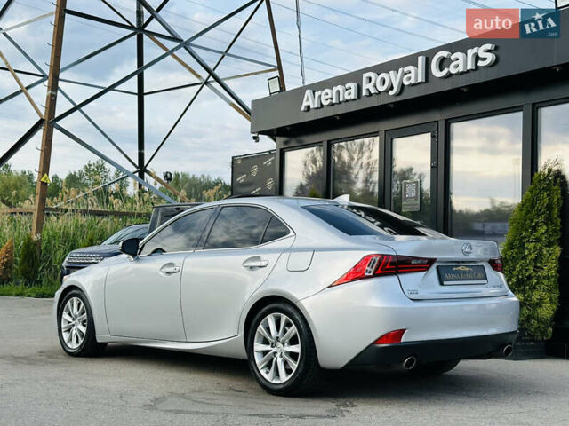 Серый Лексус ИС, объемом двигателя 2.5 л и пробегом 182 тыс. км за 15900 $, фото 11 на Automoto.ua