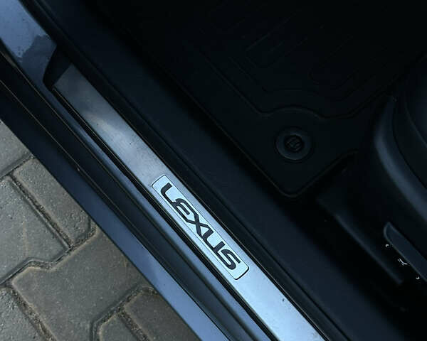 Серый Лексус ИС, объемом двигателя 2.5 л и пробегом 190 тыс. км за 15500 $, фото 35 на Automoto.ua