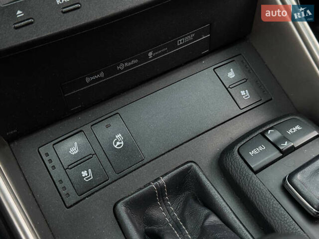 Сірий Лексус ІС, об'ємом двигуна 2.5 л та пробігом 177 тис. км за 15990 $, фото 28 на Automoto.ua