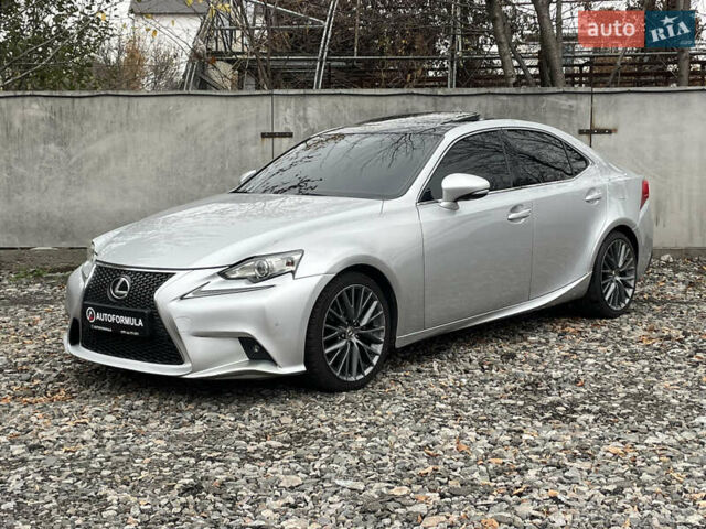 Сірий Лексус ІС, об'ємом двигуна 2.5 л та пробігом 177 тис. км за 15990 $, фото 4 на Automoto.ua