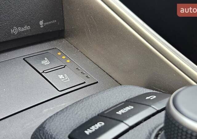 Сірий Лексус ІС, об'ємом двигуна 2.5 л та пробігом 177 тис. км за 15900 $, фото 14 на Automoto.ua