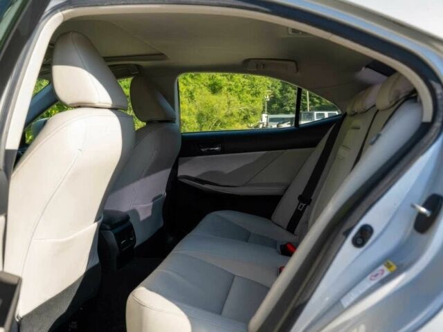 Лексус ІС 2014 у Києві на Automoto.ua Сірий Лексус ІС, об'ємом двигуна 3.5 л та пробігом 87 тис. км за 4300 $, фото 12 на Automoto.ua