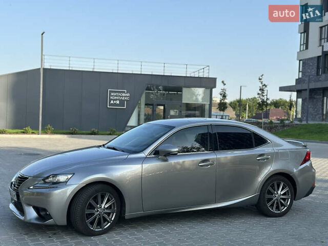 Сірий Лексус ІС, об'ємом двигуна 2.5 л та пробігом 160 тис. км за 15300 $, фото 5 на Automoto.ua