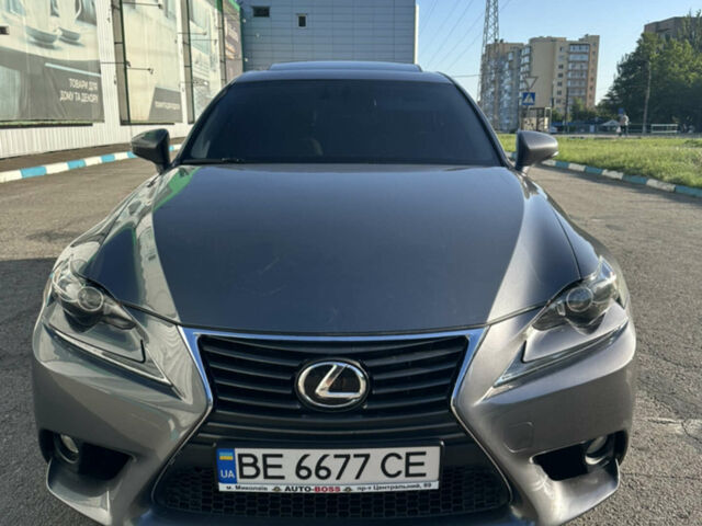 Серый Лексус ИС, объемом двигателя 2.5 л и пробегом 210 тыс. км за 16500 $, фото 1 на Automoto.ua