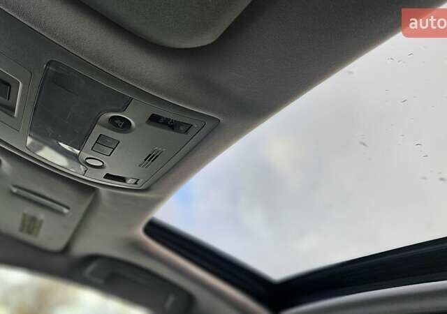 Сірий Лексус ІС, об'ємом двигуна 2.5 л та пробігом 177 тис. км за 15900 $, фото 13 на Automoto.ua