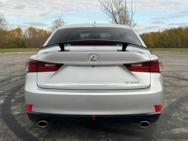 Серый Лексус ИС, объемом двигателя 3.5 л и пробегом 85 тыс. км за 4500 $, фото 3 на Automoto.ua