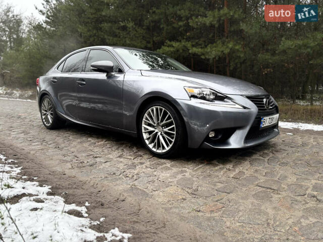 Серый Лексус ИС, объемом двигателя 2.5 л и пробегом 181 тыс. км за 17500 $, фото 8 на Automoto.ua