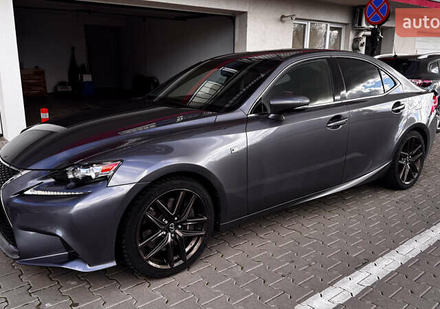 Сірий Лексус ІС, об'ємом двигуна 2 л та пробігом 137 тис. км за 19146 $, фото 14 на Automoto.ua