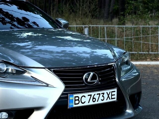 Серый Лексус ИС, объемом двигателя 2.5 л и пробегом 211 тыс. км за 14500 $, фото 21 на Automoto.ua