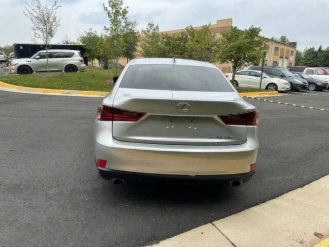 Серый Лексус ИС, объемом двигателя 2.5 л и пробегом 73 тыс. км за 9700 $, фото 6 на Automoto.ua