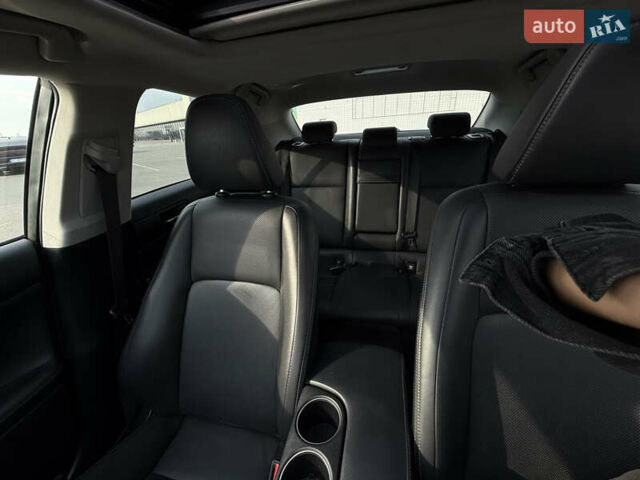 Лексус ИС 2015 в Киеве на Automoto.ua Серый Лексус ИС, объемом двигателя 2.5 л и пробегом 210 тыс. км за 16500 $, фото 12 на Automoto.ua