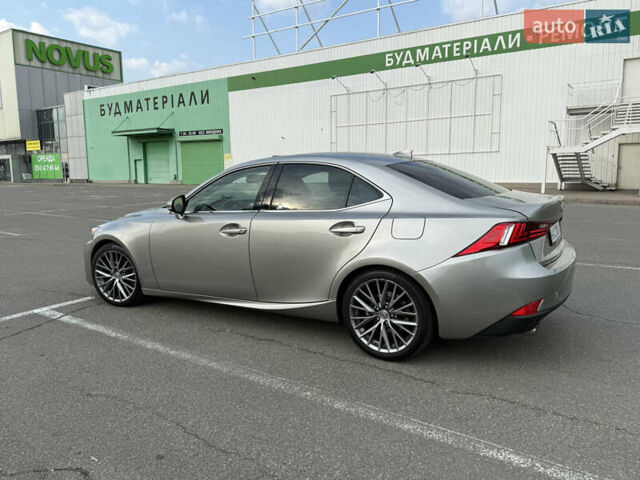 Лексус ИС 2015 в Киеве на Automoto.ua Серый Лексус ИС, объемом двигателя 2.5 л и пробегом 210 тыс. км за 16500 $, фото 2 на Automoto.ua