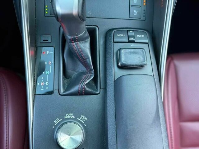 Серый Лексус ИС, объемом двигателя 3.5 л и пробегом 72 тыс. км за 3500 $, фото 8 на Automoto.ua