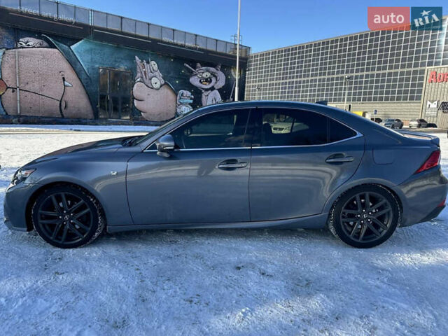 Сірий Лексус ІС, об'ємом двигуна 2.49 л та пробігом 223 тис. км за 16500 $, фото 2 на Automoto.ua