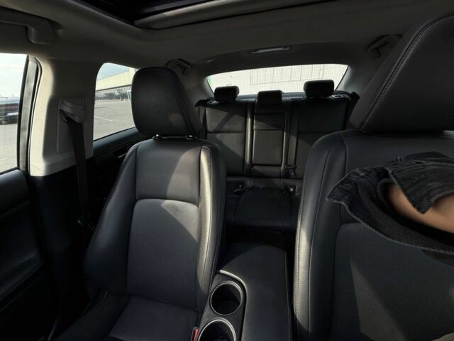 Лексус ІС 2015 у Києві на Automoto.ua Сірий Лексус ІС, об'ємом двигуна 2.5 л та пробігом 210 тис. км за 16500 $, фото 5 на Automoto.ua